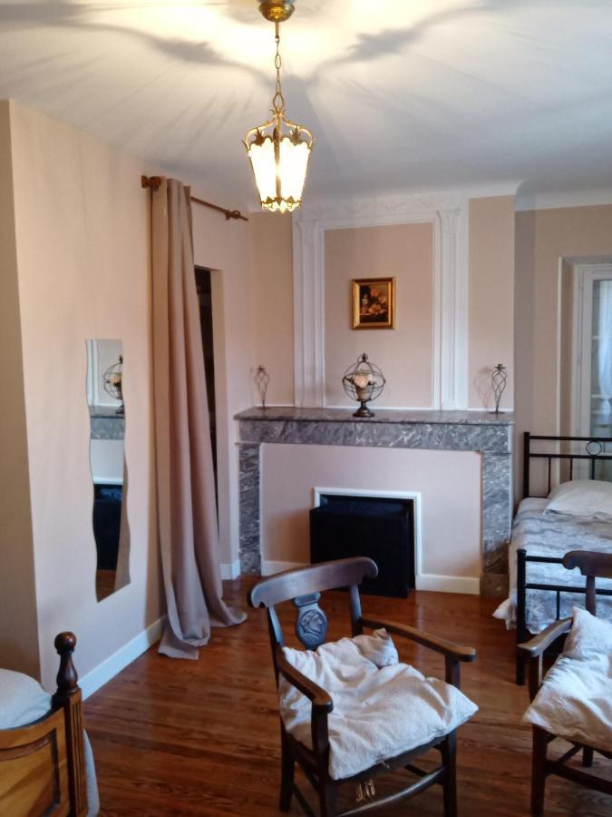 La Villa Du Bearn Garlin 外观 照片